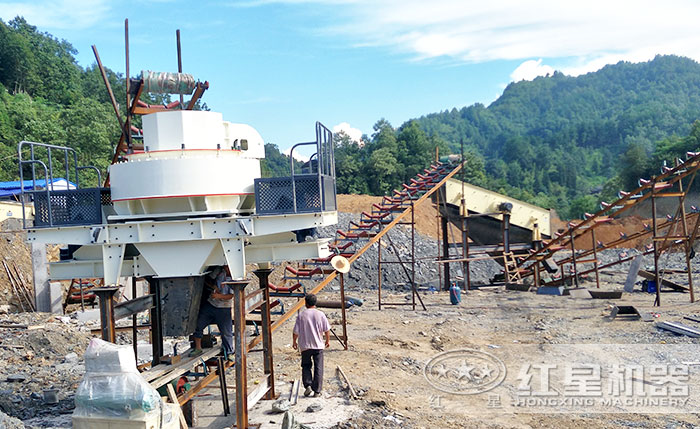 時(shí)產(chǎn)50-60噸建筑垃圾沖擊式破碎機(jī)哪里便宜？河南廠家有推薦嗎？